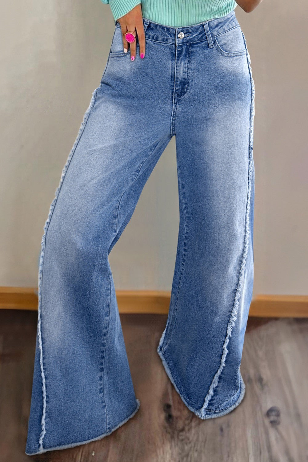 LIGHT BLUE FLARE JEANS